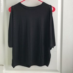 Black cold shoulder stretchy top